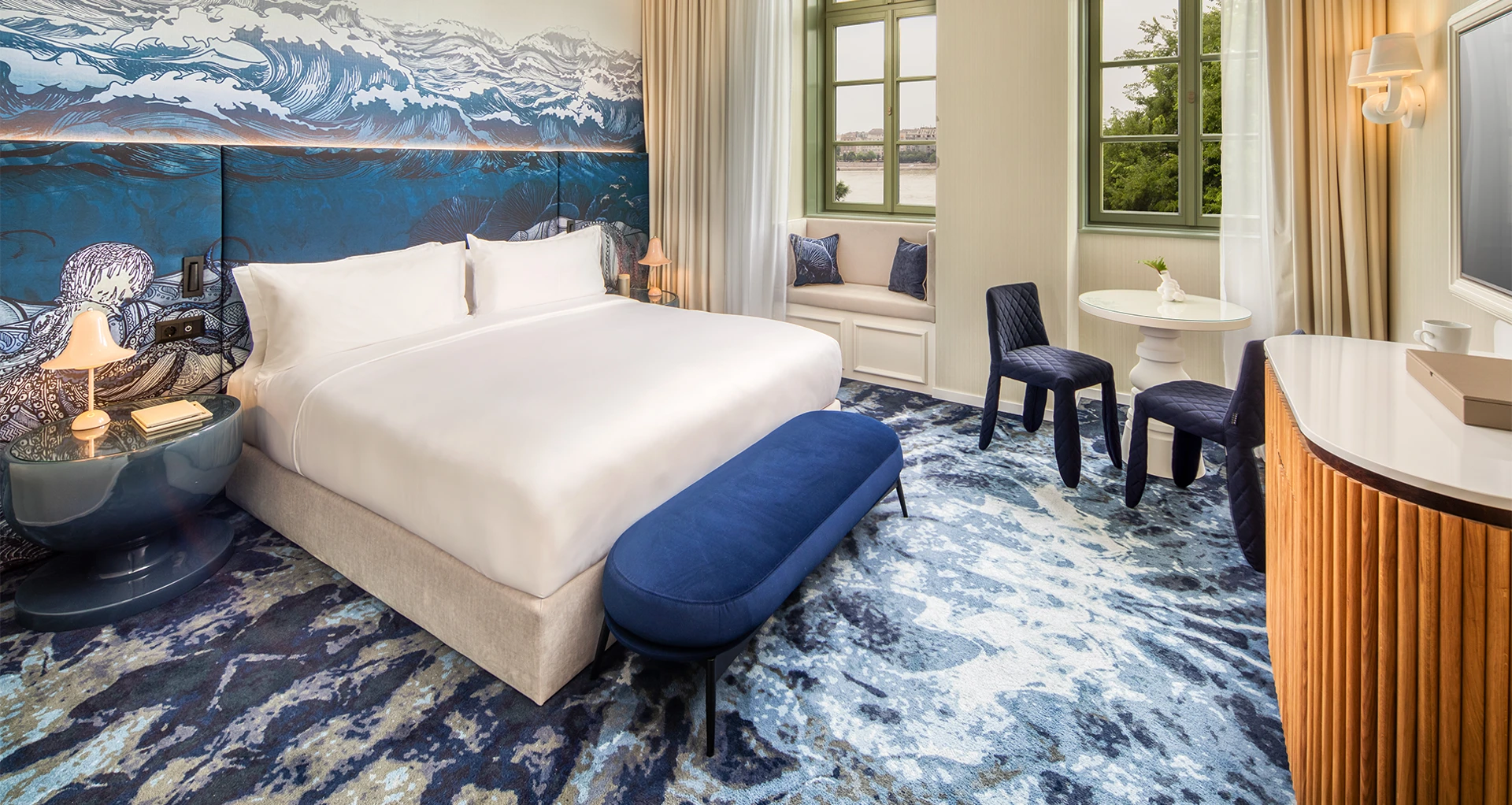 Hero Kimpton BEM Budapest Premium Danube Room