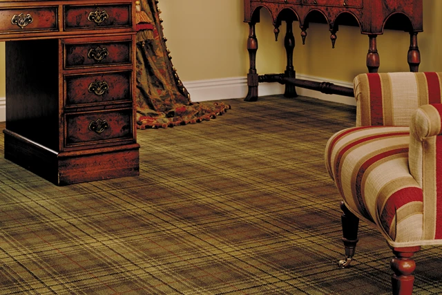 An example of Beaumont Antique Green in a traditional home setting