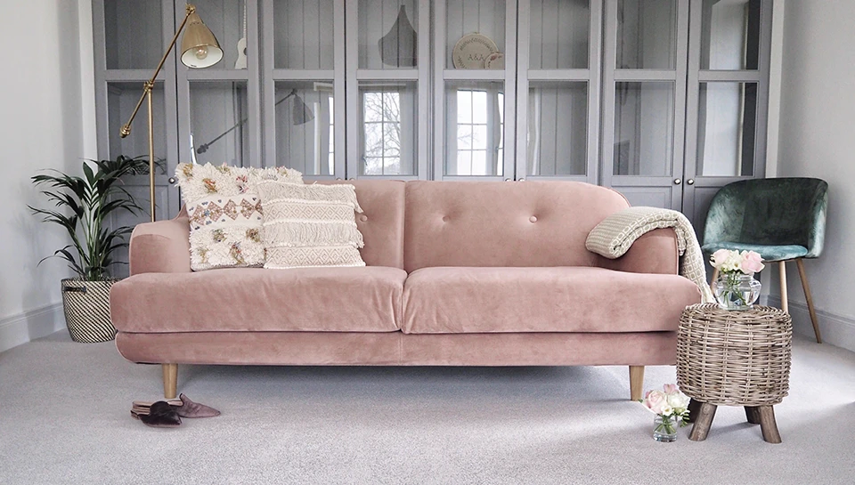 Hero_York_Wilton_Goose_Wilton_Design_Decisions_Ulster_Carpets.png