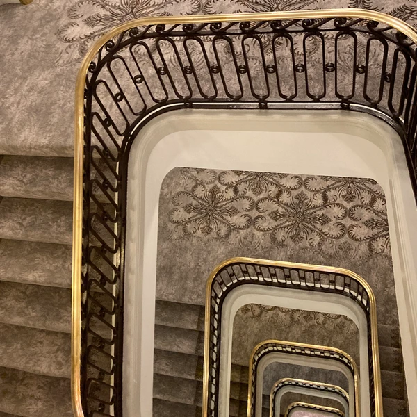 47_Park_Sreet_Mayfair_Ulster_Carpets_Custom_Design.png